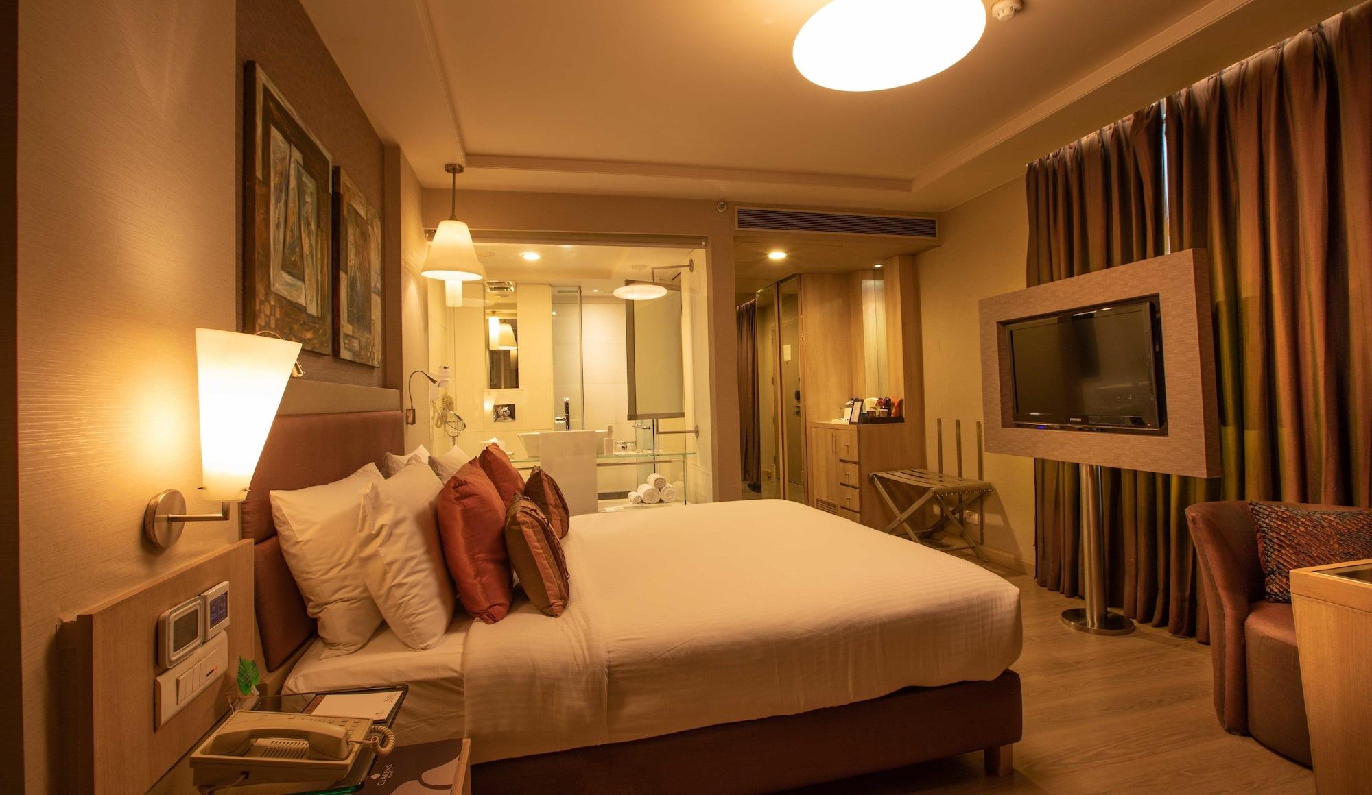 Clarens Hotel Gurgaon Exterior photo