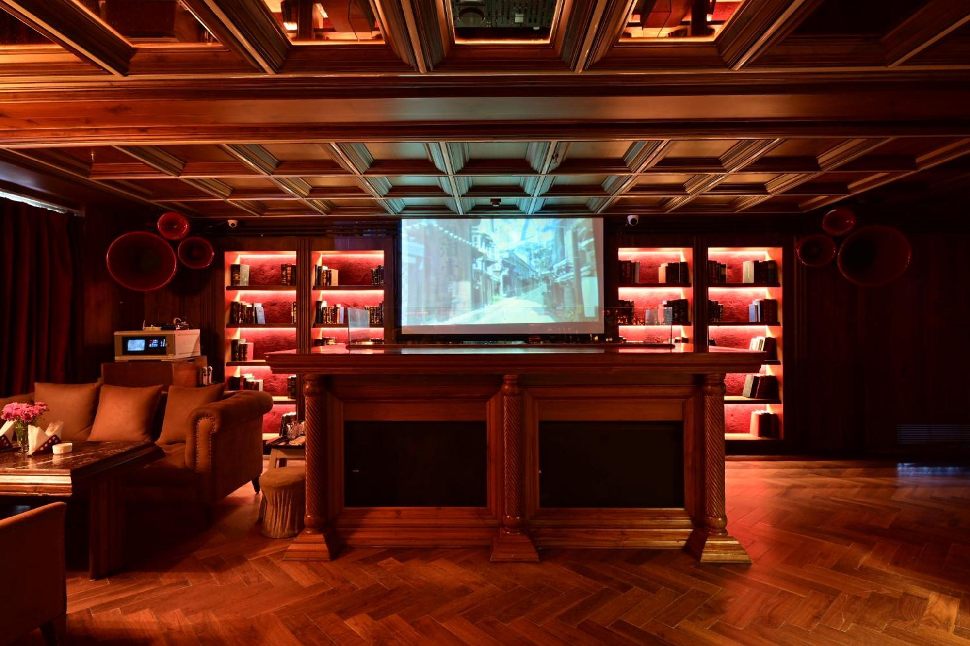 Clarens Hotel Gurgaon Exterior photo